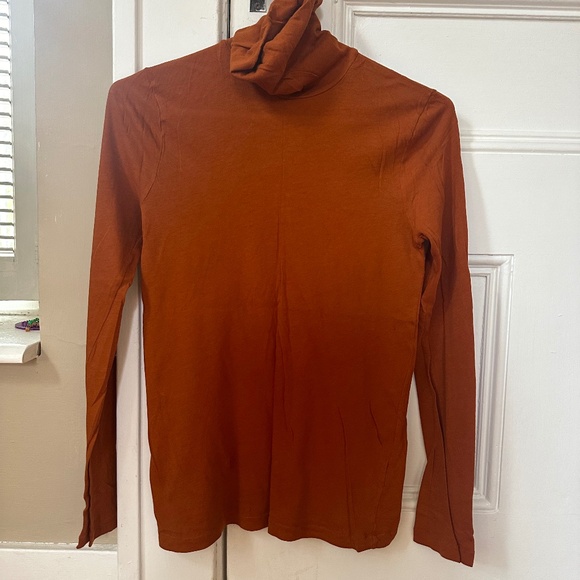 J.Crew tissue turtleneck - Picture 1 of 2